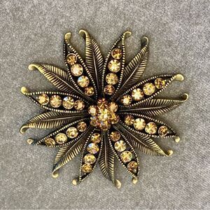 SIMON Chang vintage bronze brass tone floral Sunburst crystal rhinestone brooch